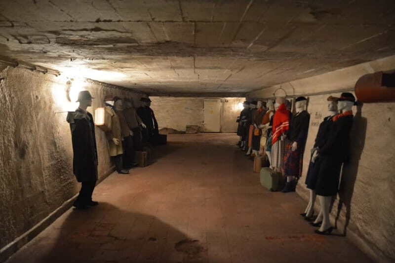 Szczecin Underground Routes and Old Town Private WalkingTour - The Sum Up