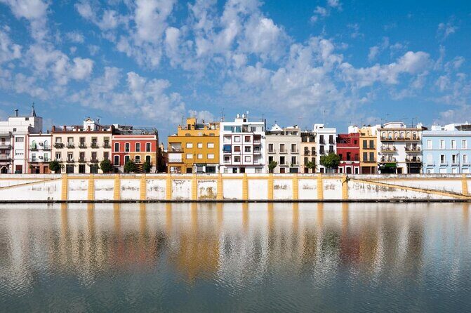 Tablao Flamenco Orillas de Triana Ticket - The Location and Atmosphere: Authentic Flamenco in Triana