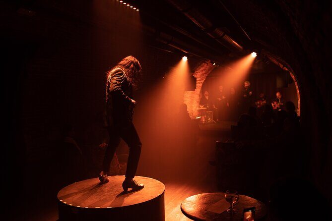 Tablao Flamenco Show La Carmela in Madrid with a Drink - A Deep Dive into the Flamenco Experience at La Carmela