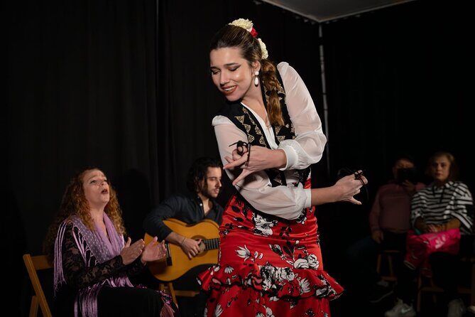 Tablao Sevilla Flamenco Only for 20 People - The Value for Money