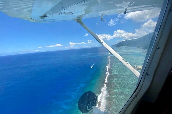 Tahiti: Full Day Tour with Private Flight EN Cessna (Moorea & Tahiti) - The Flight Over Moorea: A View Like No Other