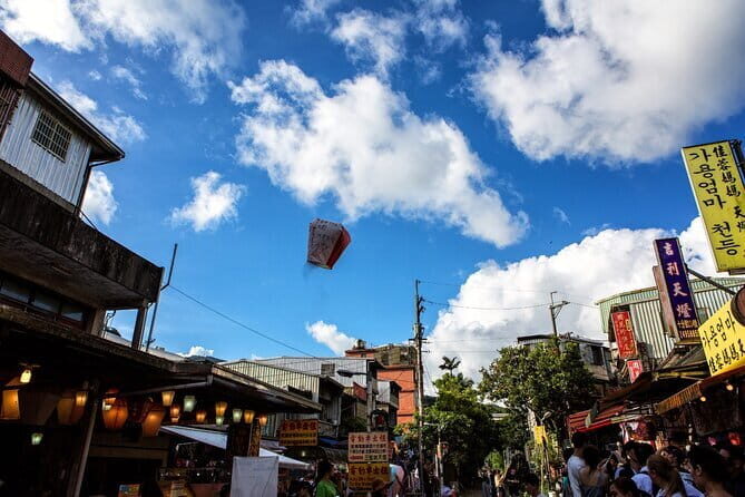 Taipei Airport Layover Custom Tour with Japanese Guide - A Closer Look at the Tour Experience