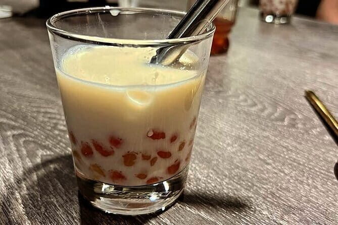 Taipei Fresh Market Tour and Colorful Bubble Tea Making - Exploring the Itinerary in Detail