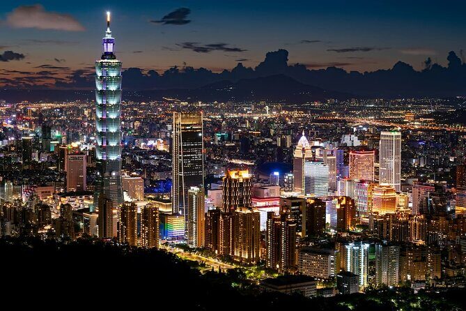 Taipei Nightlife: Taipei Pub Crawls (2 Different Routes) - What to Expect from the Taipei Pub Crawl