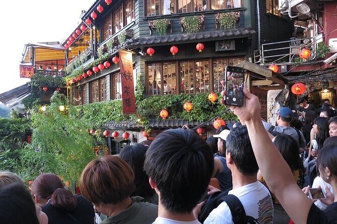 Taipei Popular Sightseeing Private Charter Jiufen, Shifen 8hr - FAQ