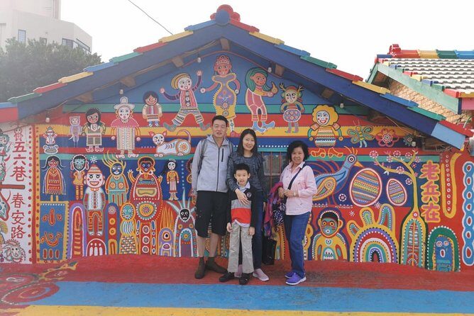 Taipei to Taichung Zhongshe Flower Market and Rainbow Village Day Trip - Final Thoughts: Who Will Love This Tour?