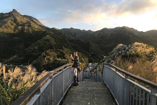 Taipei's Old Gold Rush Town: Jiufen Guided Night Tour - The Sum Up