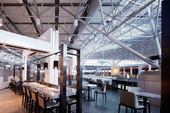 Taiwan Taoyuan International Airport Plaza Premium Lounge - An Honest Look at the Lounge Experience