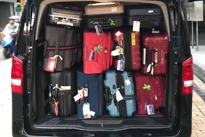 Taiwan TST : Taipei / Taoyuan Airport Pick-up or Drop-off - Who Should Consider This Service?