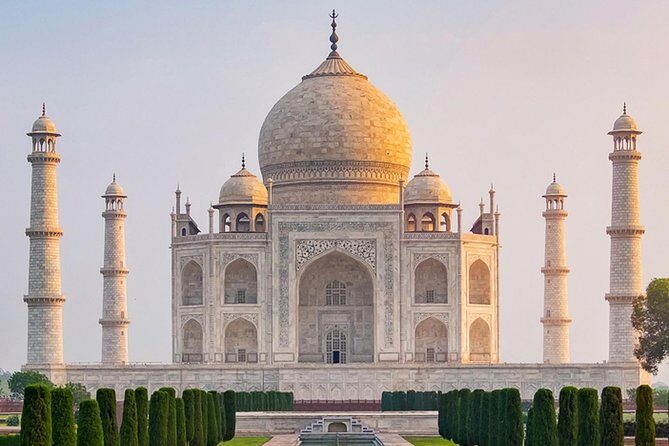 Taj Mahal & Agra Day Tour by Train from Delhi with 5* Hotel Lunch - The Itinerary in Detail