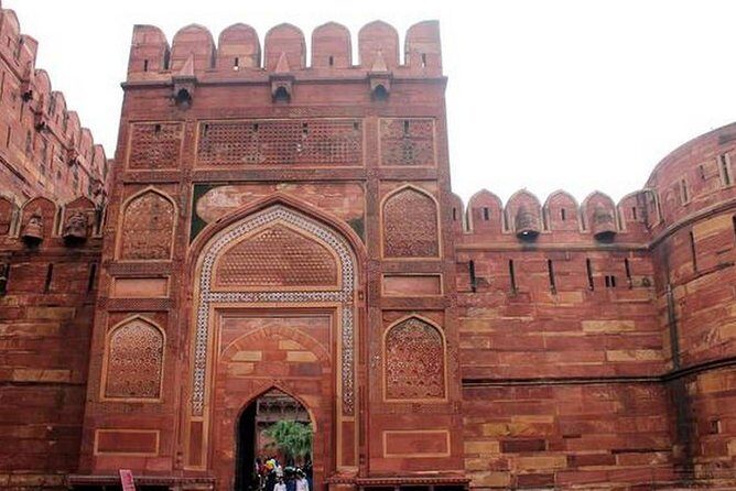 Taj Mahal & Agra Day Tour by Train from Delhi with 5* Hotel Lunch - Who Will Love This Tour?