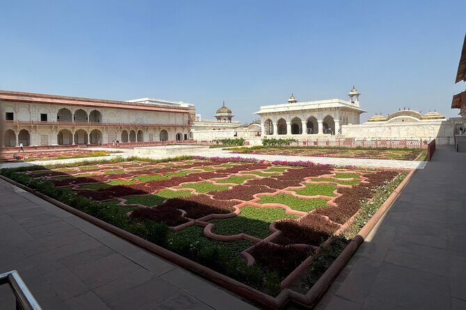 Taj Mahal & Agra Fort Tour from Delhi By Car with 5* Lunch - The Itinerary Breakdown: What to Expect