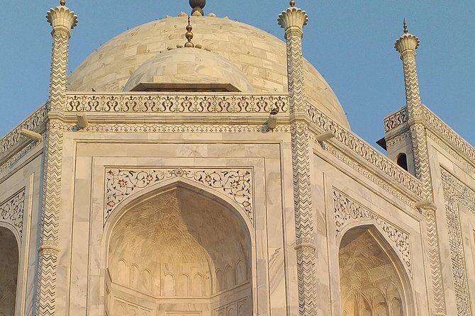 Taj Mahal, Agra Fort,Akbar's Tomb & Baby Taj Day Trip from Delhi - FAQ