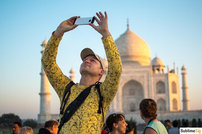 Taj Mahal And Agra Fort Private Day Tour with 5 Star Lunch - What to Expect from this Taj Mahal and Agra Fort Tour