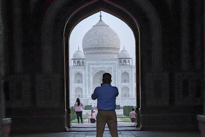 Taj Mahal and Agra Fort Private Tour by Car from Delhi - An Honest Look at the Tour Experience