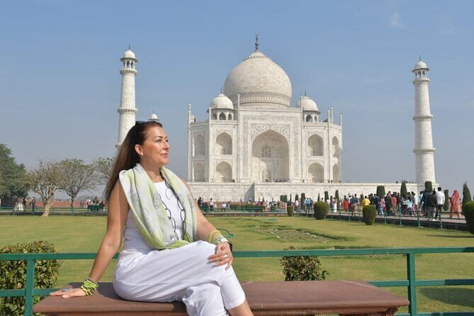 Taj Mahal and Agra Private Day Tour from Jaipur - Exploring the Past: Agra Fort