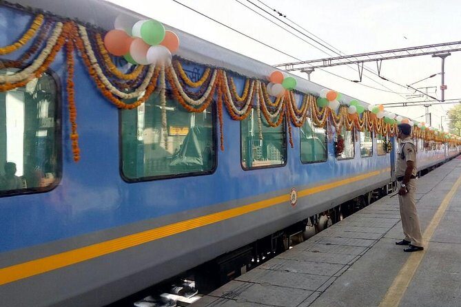 Taj Mahal City Local Tour by Train from Delhi-All Inclusive - The Drawbacks and Considerations