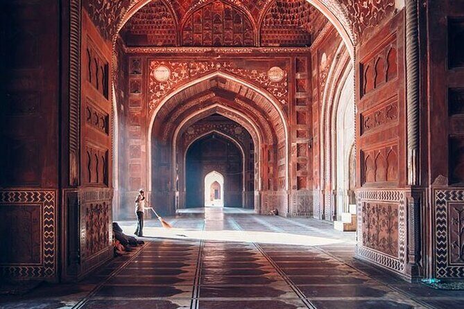 Taj Mahal Day Tour From Delhi - Key Points