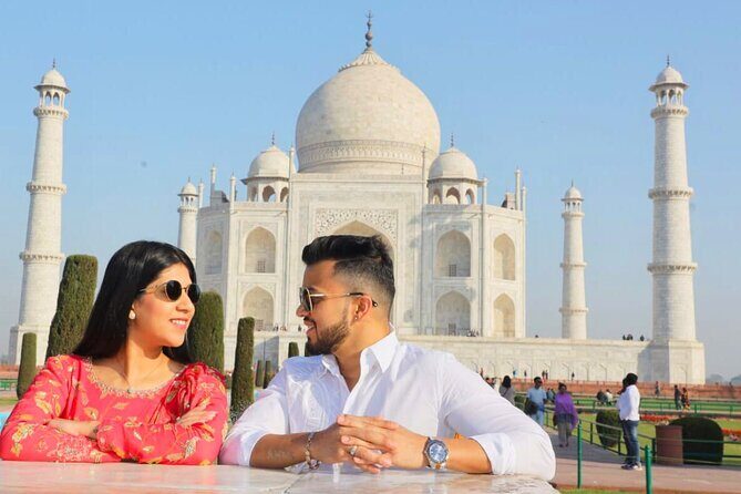 Taj Mahal Day Tour From Delhi by Luxury car(BMW,Audi,Mercedes) - Key Points