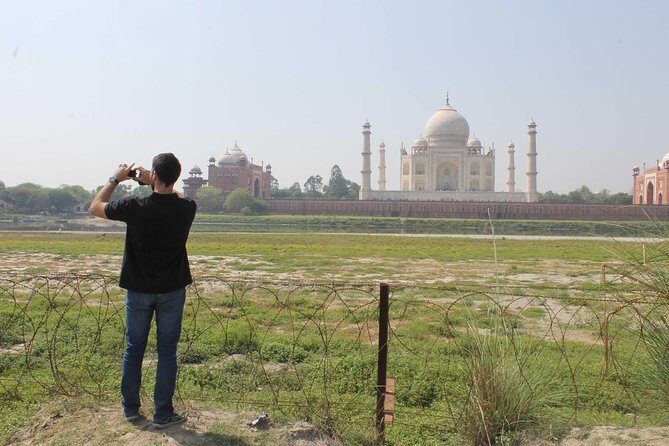 Taj Mahal One Day Tour From Delhi By Car - Itinerary Breakdown: What to Expect