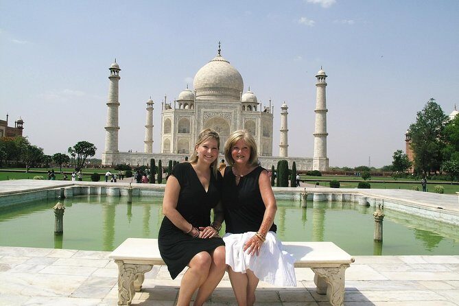 Taj Mahal Private Day Trip Including Same Day Flights from Mumbai - Weighing Cost and Value
