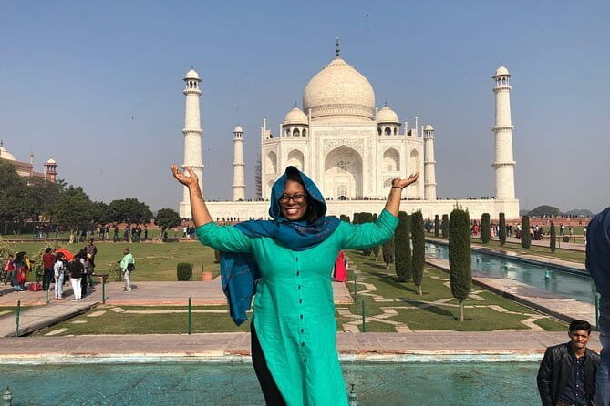Taj Mahal Private Sunrise Tour from Delhi Including Guide Breakfast & Entrance - The Journey to Agra and the Taj Mahal: What to Expect