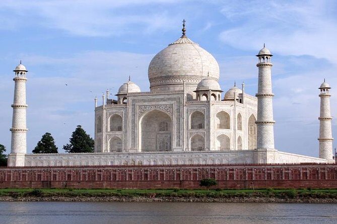 Taj Mahal Same Day Tour by Fastest Train - An In-depth Look at the Experience