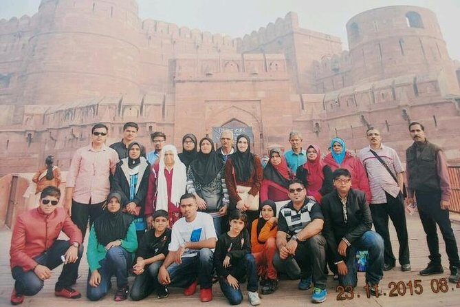 Taj Mahal Same Day Tour by Fastest Train - FAQ