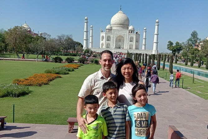 Taj Mahal Same Day Trip From Delhi - FAQ