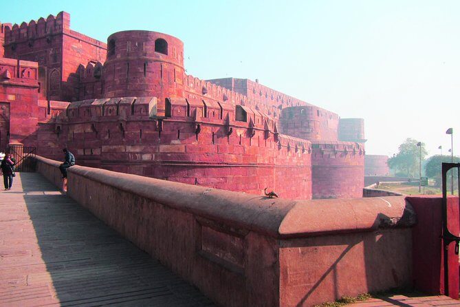 Taj Mahal Sunrise and Agra Overnight Tour from Chennai - FAQs