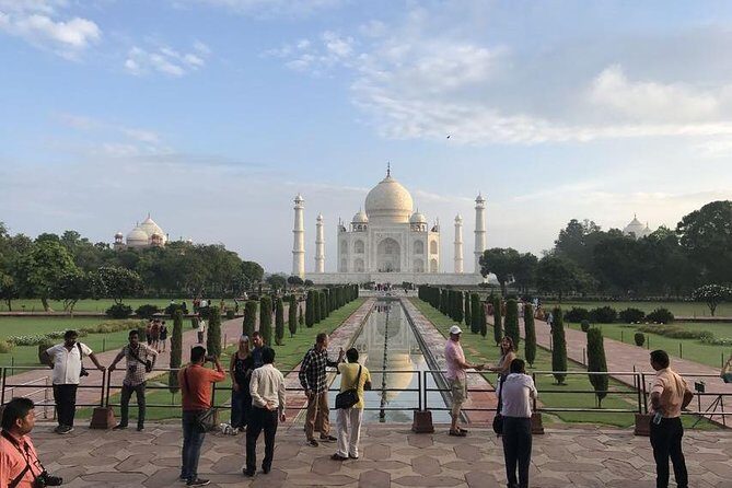Taj Mahal Sunrise Private Tour from Delhi By Car - FAQ