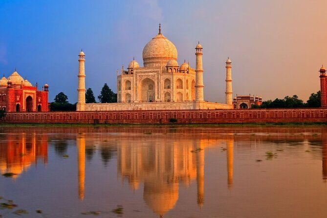 Taj Mahal Tour by Gatimaan Express Train - Who should consider this tour?