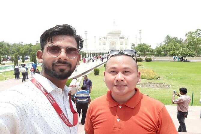 Taj Mahal Tour By Superfast Train From Delhi - The Journey Begins: From Delhi to Agra by Superfast Train
