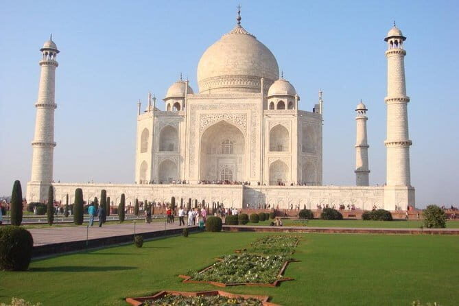 Taj Mahal Tour From Delhi By Car - FAQs