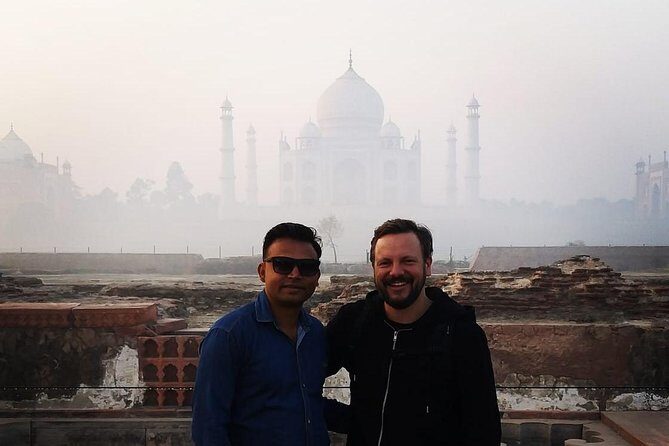 Taj Mahal : Tour Guide + Transport - An In-Depth Look at the Tour Experience