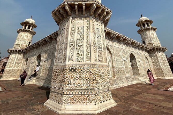 Taj Mahal Unveiled A Personalized Private Tour from Delhi - An In-Depth Look at the Tour Experience