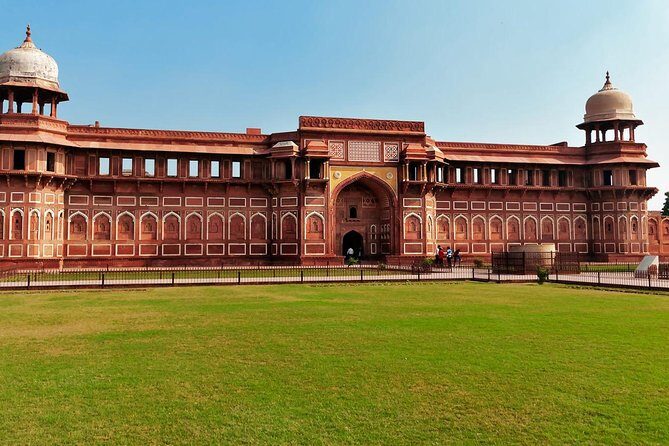 Taj Mahal with mausoleum and Agra Fort e tickets & guide - Detailed Breakdown of the Tour Experience