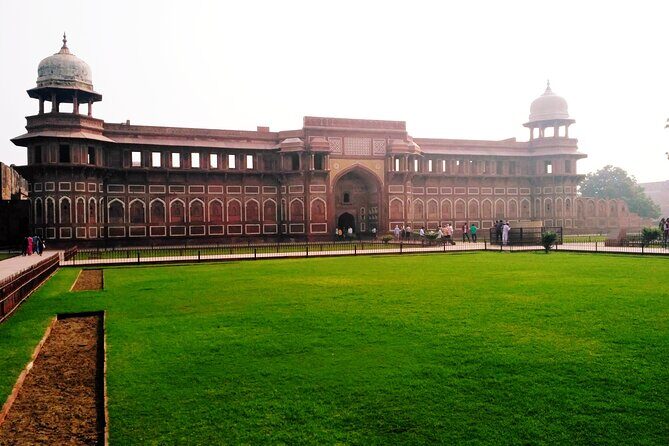 Taj Mahal,Agra fort and Baby Taj tour from Delhi by Express train - Overall Value and Suitability