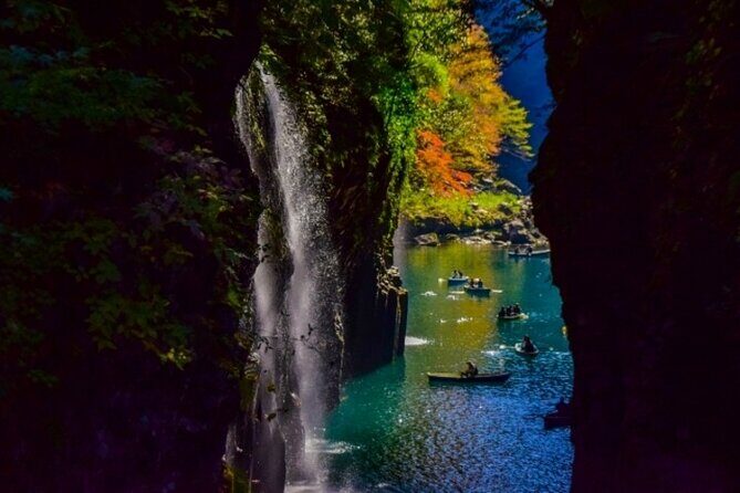 Takachiho Gorge Miyazaki Day Private Tour From Fukuoka - A Deep Dive into the Experience