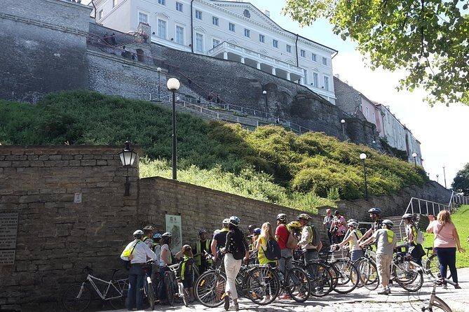 Tallinn Bike Tour from Tallinn Cruise Port - Key Points