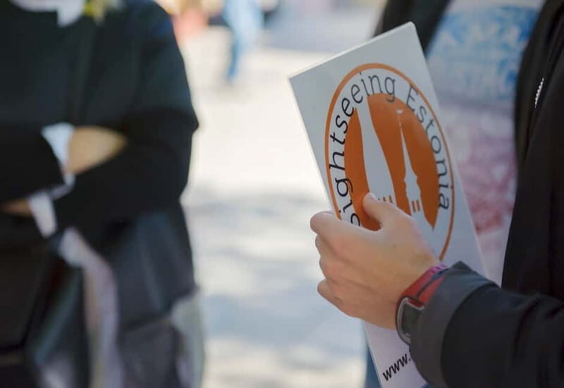 Tallinn: Food and History Walking Tour - Sample Local Drinks