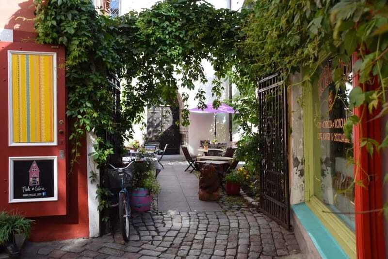 Tallinn: Private City Highlights Walking Tour - Exploring Tallinn: The Private City Highlights Walking Tour – An Honest Look