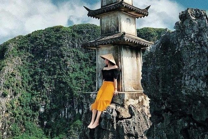 Tam Coc Hoa Lu Ancient Capital Deluxe Tour depart from Hanoi Old Quarter - Discovering Ninh Binh: An In-Depth Review