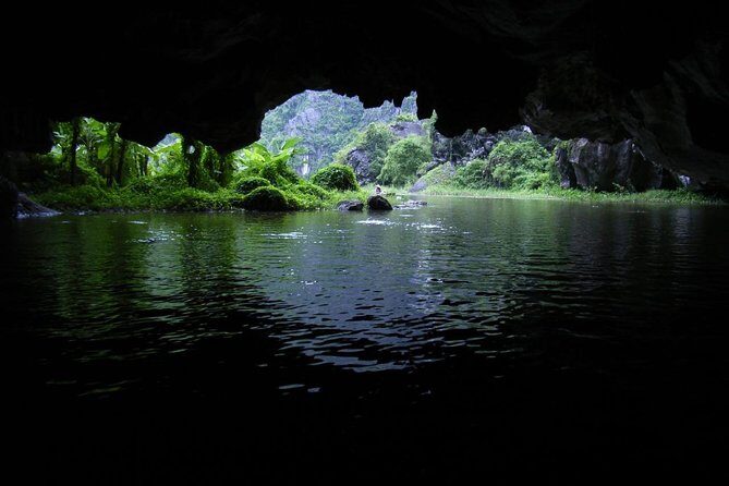 Tam Coc Ninh Binh - Hoa Lu - Deluxe Daily group Tour - A Detailed Look at the Tour Experience