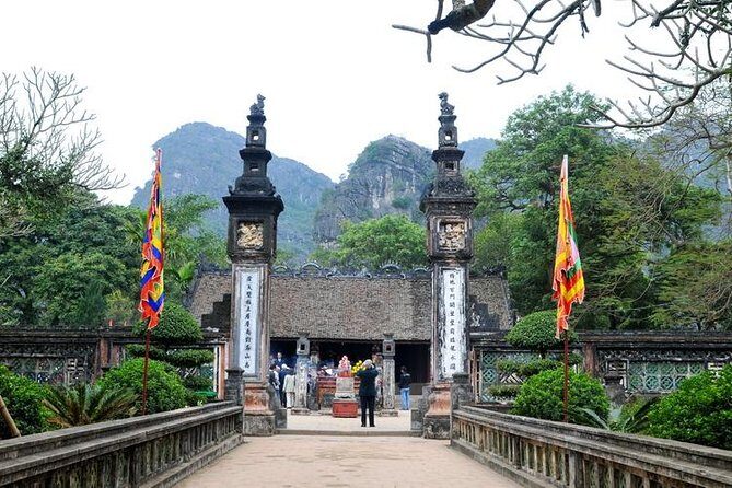 Tam Coc Ninh Binh - Hoa Lu - Deluxe Daily group Tour - Frequently Asked Questions