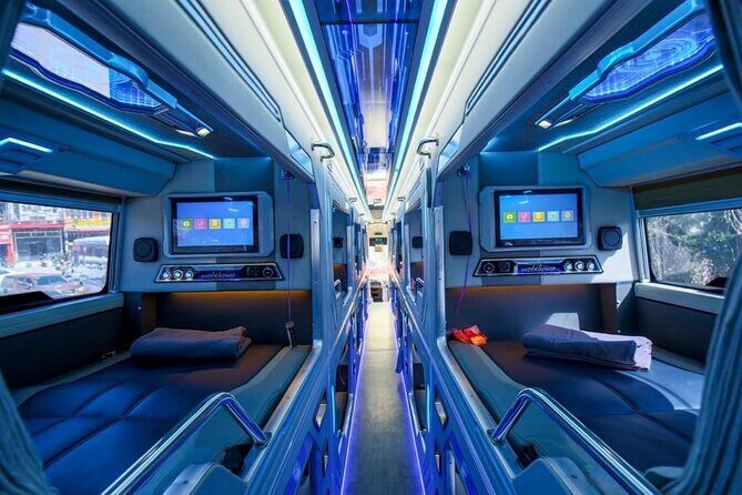Tam Coc , Ninh Binh To Hue VIP 20 Cabin Sleeping Bus - What Makes This Bus Stand Out