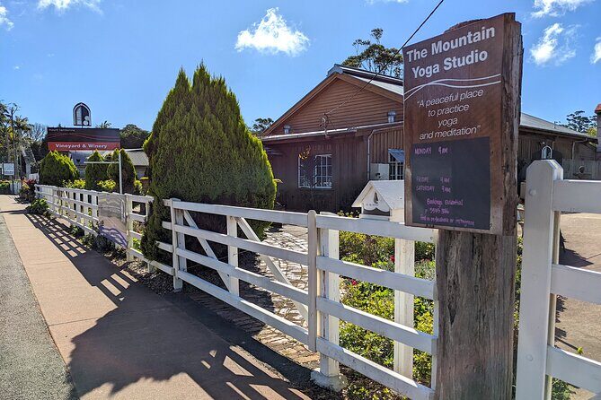 Tamborine Mountain and Paradise Point Tour from Brisbane - FAQs