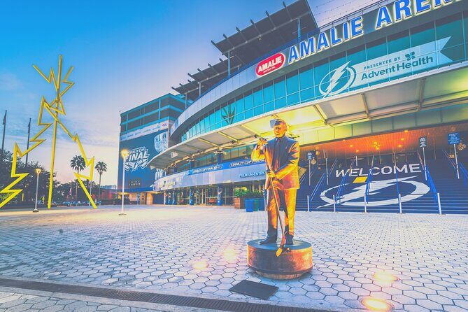 Tampa Bay Lightning Ice Hockey Game at Amalie Arena - Who Should Book This Tour?