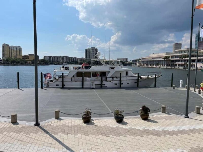 Tampa Bay: Luxury Yacht Charter Experience - What You Can Expect During Your Trip