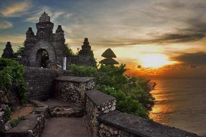 Tanah Lot Temple and Uluwatu Temple Tour with Shopping - Final Thoughts